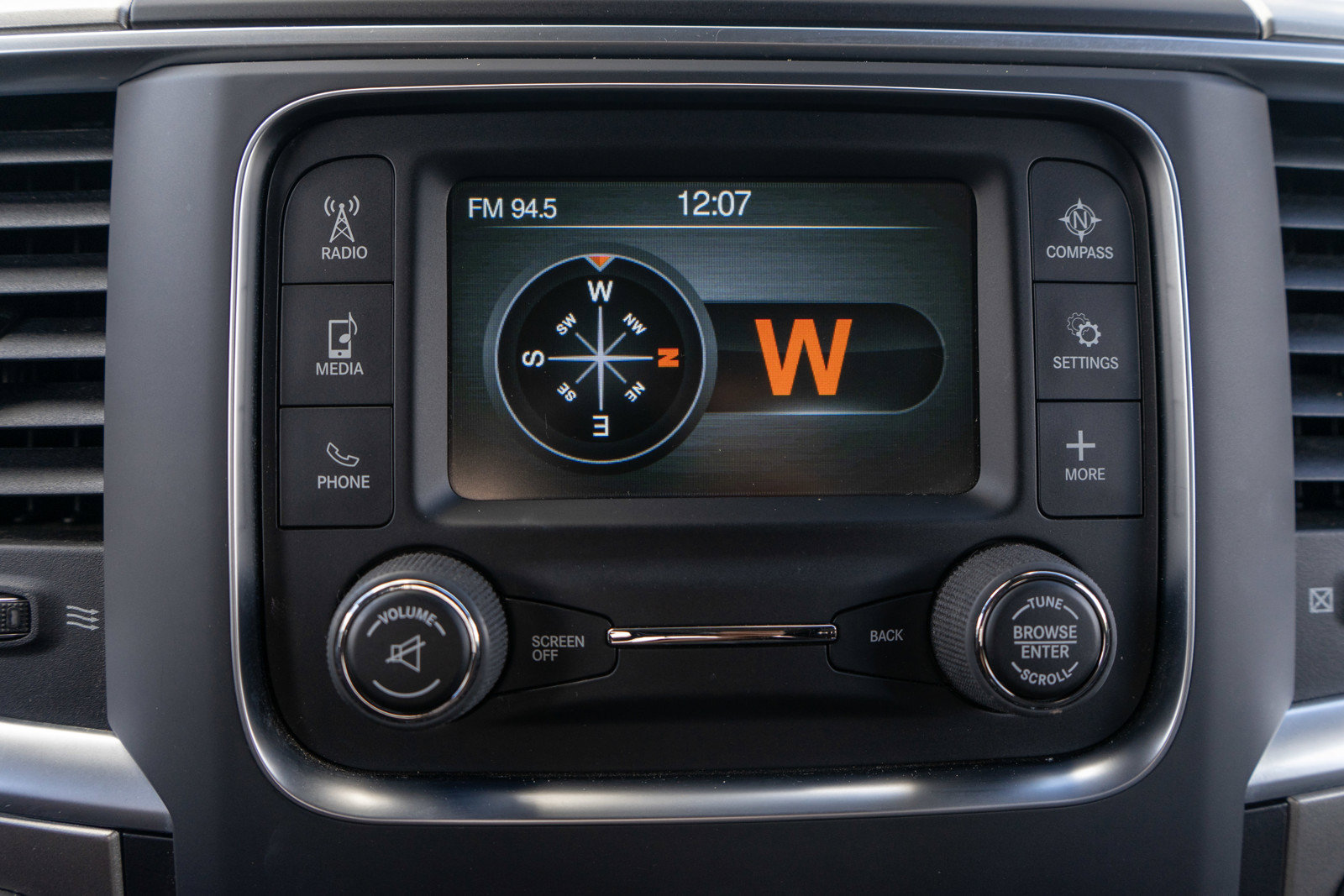 Used 2019 RAM 1500 Classic Warlock AWD/4WD image 17