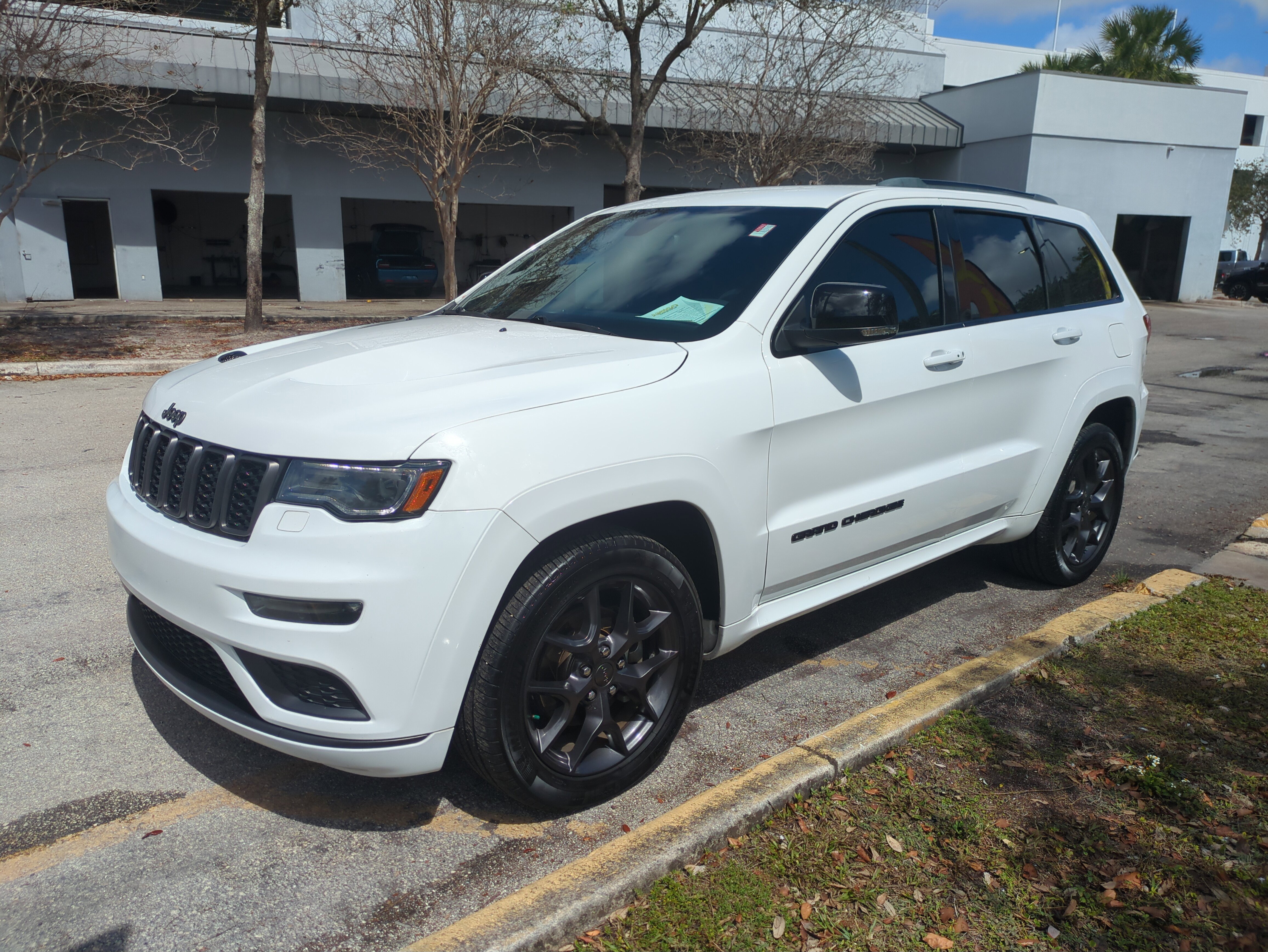 Used 2019 Jeep Grand Cherokee Limited X image 9