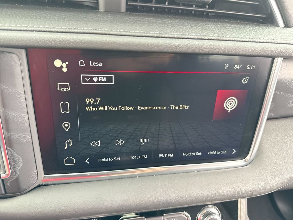 Used 2022 GMC Yukon Denali AWD/4WD image 16