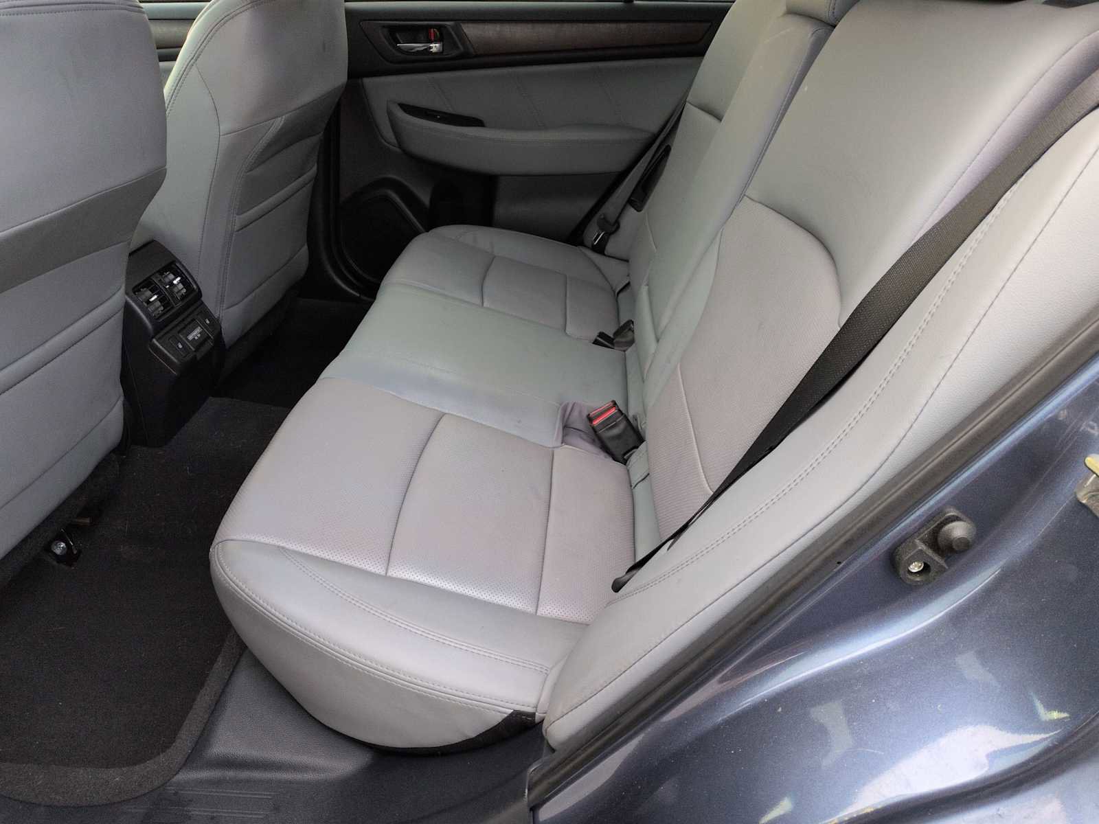 Used 2018 Subaru Outback 2.5i Limited image 20