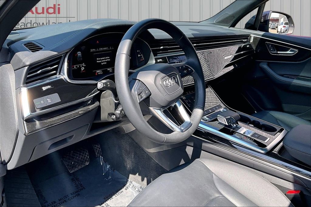 Used 2023 Audi Q7 3.0T Premium Plus w/ Premium Plus Package image 17