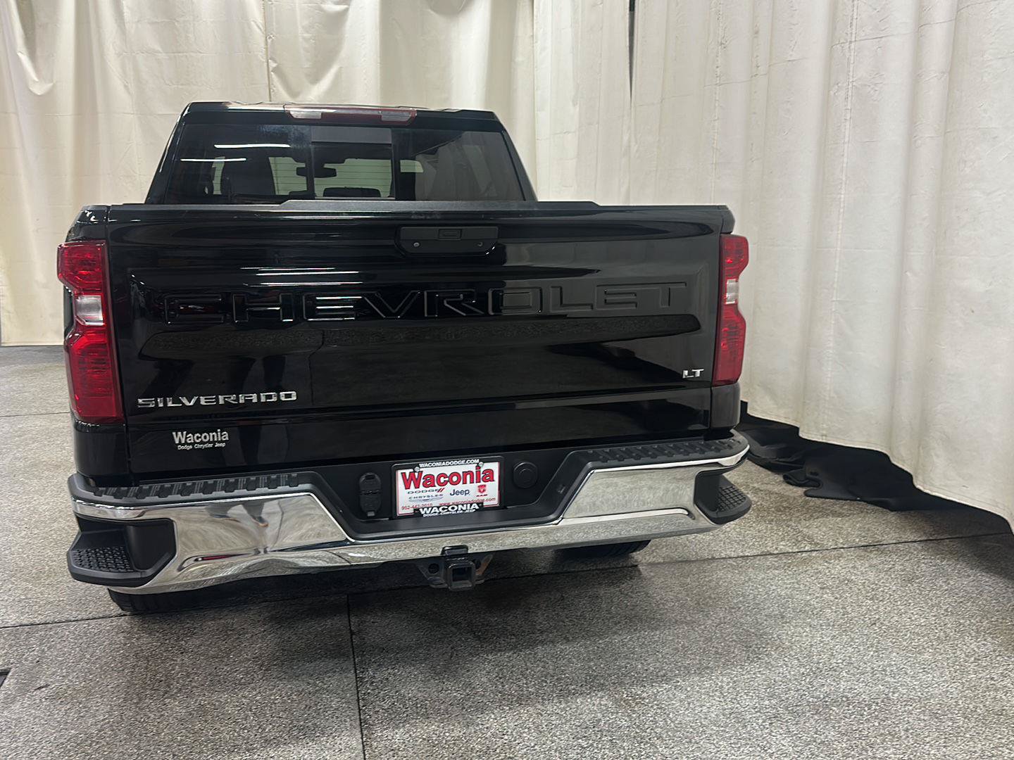 Used 2020 Chevrolet Silverado 1500 LT w/ All-Star Edition AWD/4WD image 4