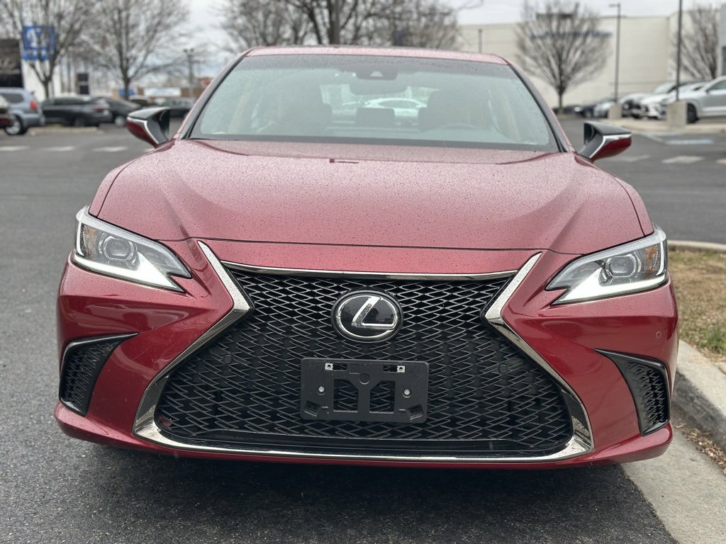 Certified 2023 Lexus ES 300h w/ Premium Package image 2
