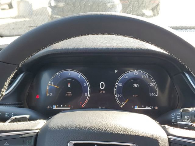 New 2025 Jeep Grand Cherokee Altitude image 8