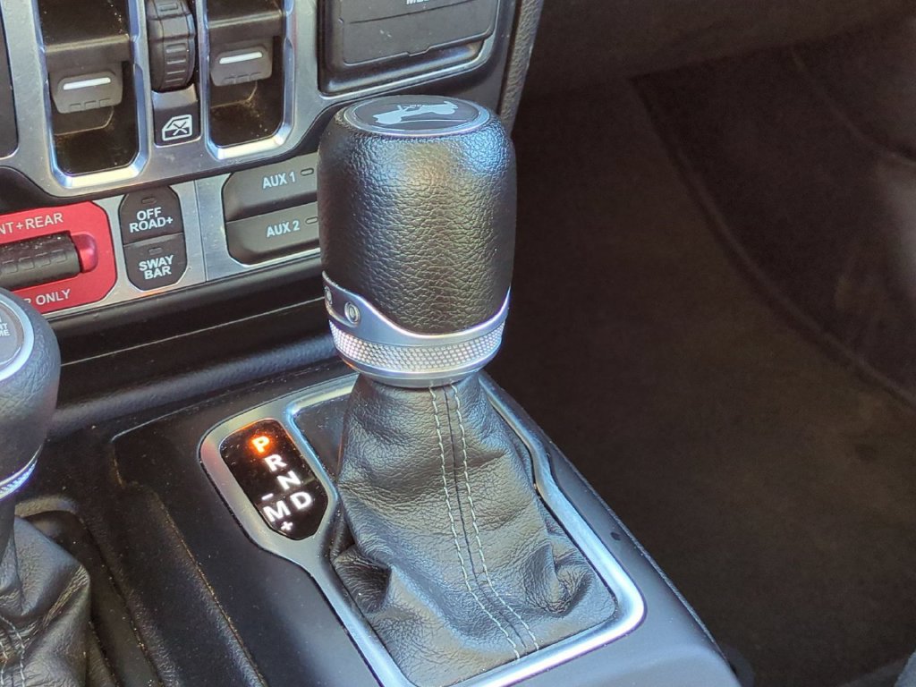 Used 2024 Jeep Wrangler Unlimited Rubicon 4xe AWD/4WD image 26