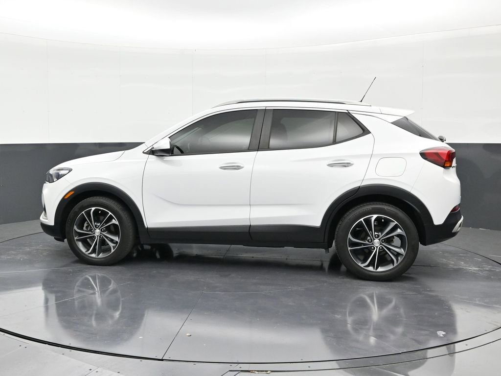 Used 2020 Buick Encore GX Select image 2