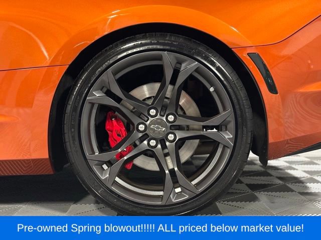 Used 2023 Chevrolet Camaro SS RWD image 9