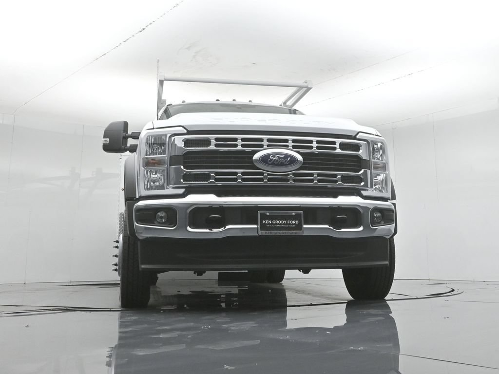 New 2026 Ford F550 2WD Regular Cab Super Duty image 54