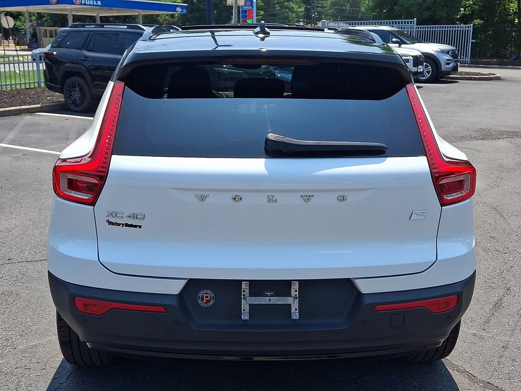Used 2022 Volvo XC40 P8 Recharge Ultimate AWD/4WD image 5