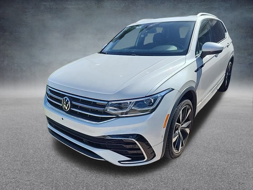 Used 2023 Volkswagen Tiguan SEL R-Line image 35