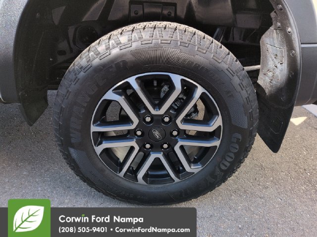 Used 2025 Ford Ranger Lariat w/ FX4 Off-Road Package AWD/4WD image 32