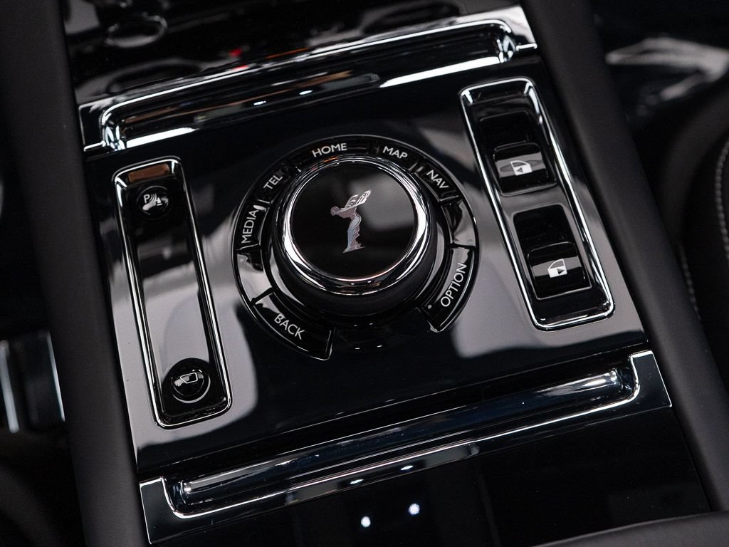 Certified 2024 Rolls-Royce Spectre w/ Spectre Launch Package AWD/4WD image 31