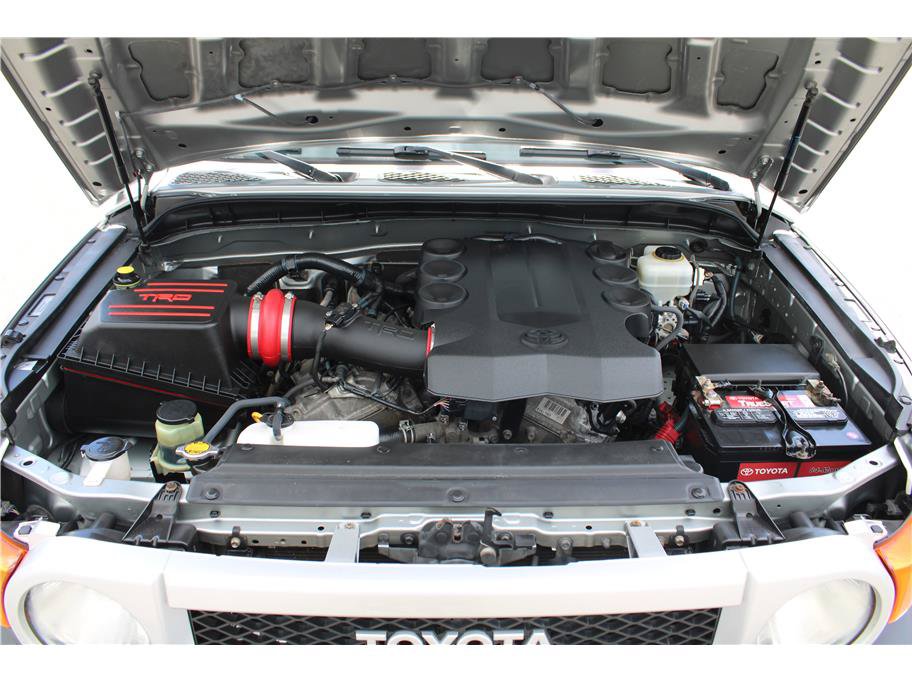 Used 2012 Toyota FJ Cruiser 4WD w/ Convenience Pkg image 36