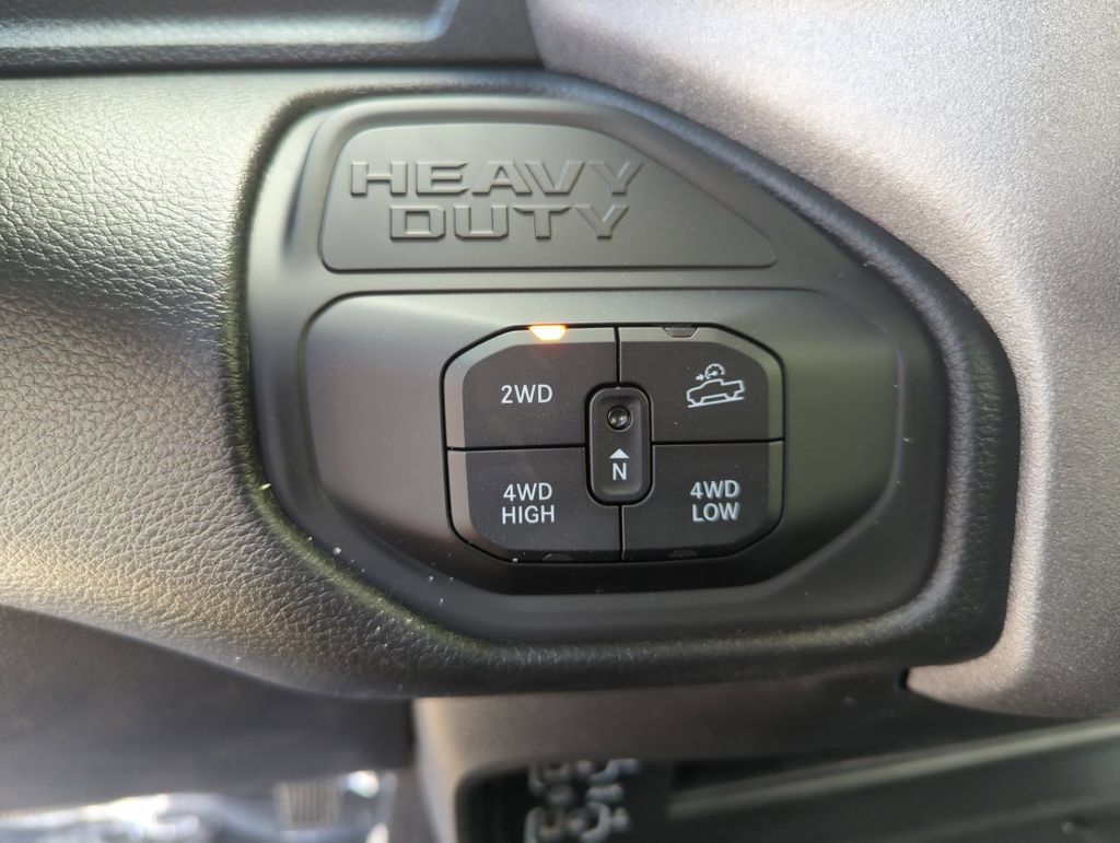 New 2026 RAM 2500 Warlock AWD/4WD image 25
