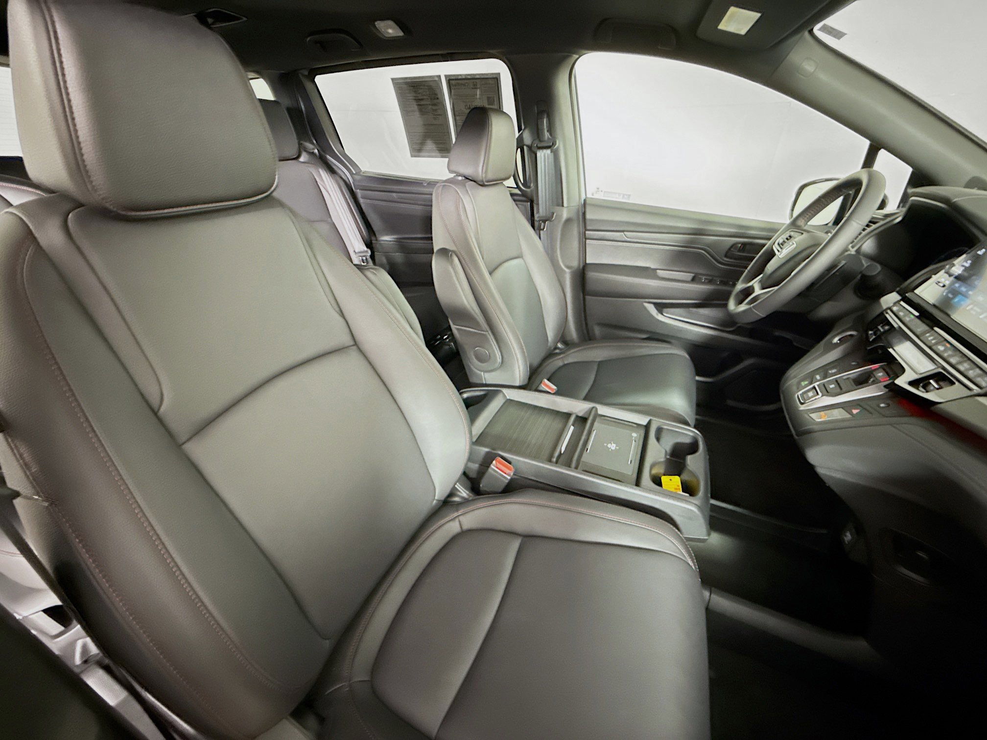 Certified 2026 Honda Odyssey Sport-L image 37