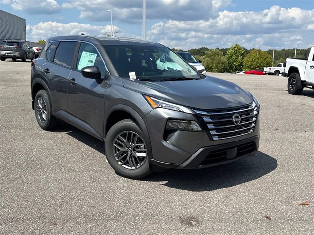 New 2026 Nissan Rogue S image 2