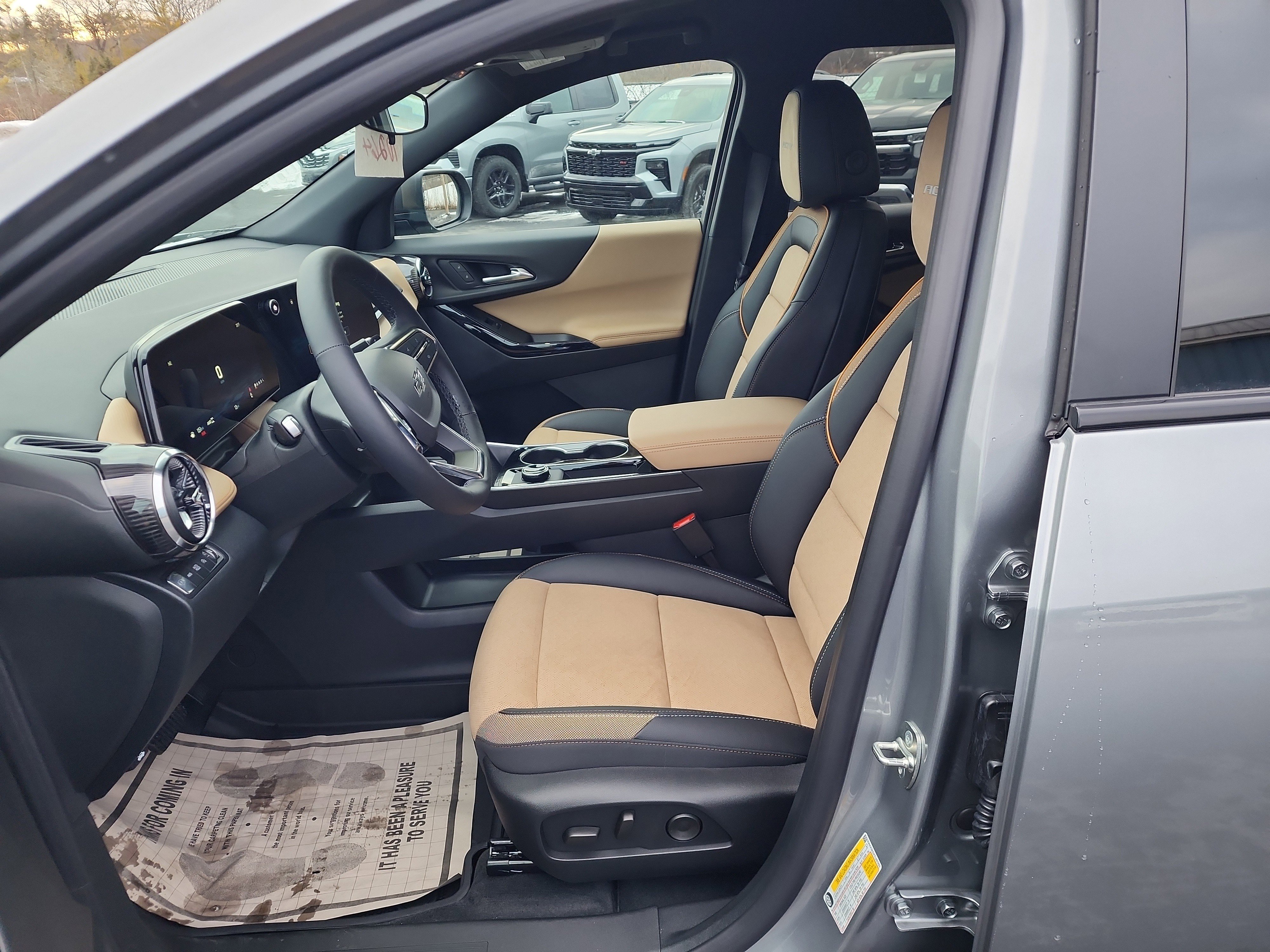 New 2026 Chevrolet Equinox ACTIV w/ Convenience Package III image 11