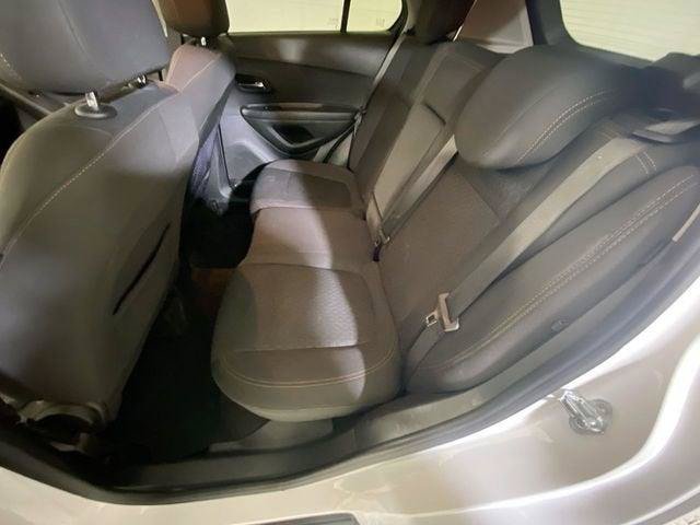 Used 2021 Chevrolet Trax LS w/ Tint and Cruise Package FWD image 12