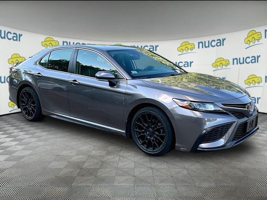 Used 2021 Toyota Camry SE w/ TRD Appearance Package (TMS) FWD image 1