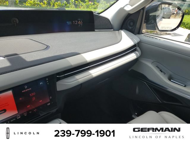 New 2026 Lincoln Navigator L Reserve AWD/4WD image 33