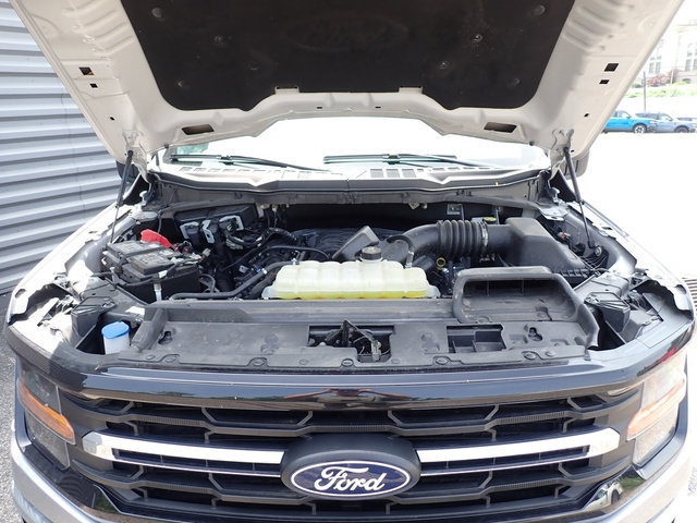 Certified 2025 Ford F150 XLT w/ Equipment Group 301A Standard AWD/4WD image 16