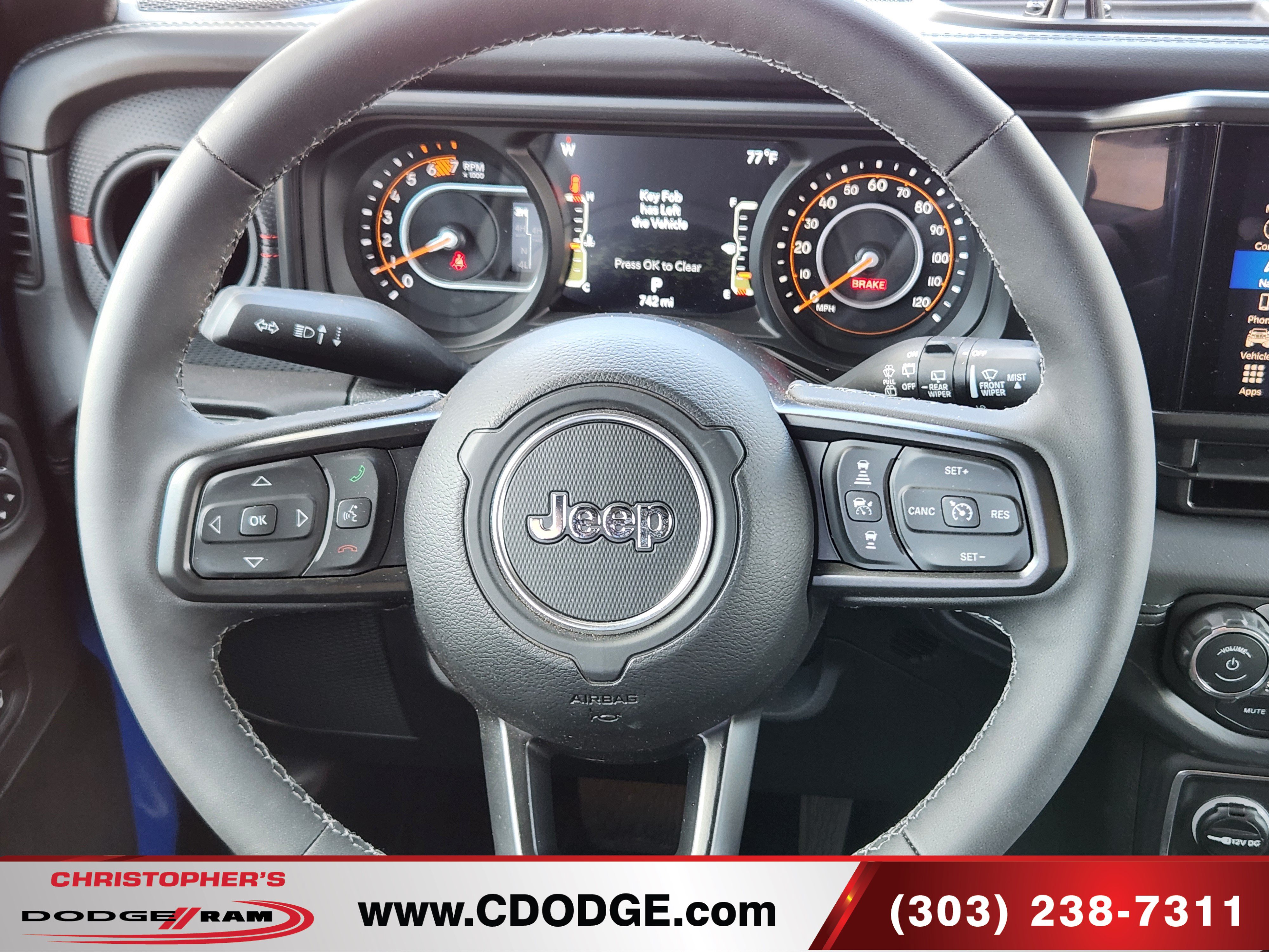 Used 2026 Jeep Wrangler Unlimited Rubicon AWD/4WD image 9