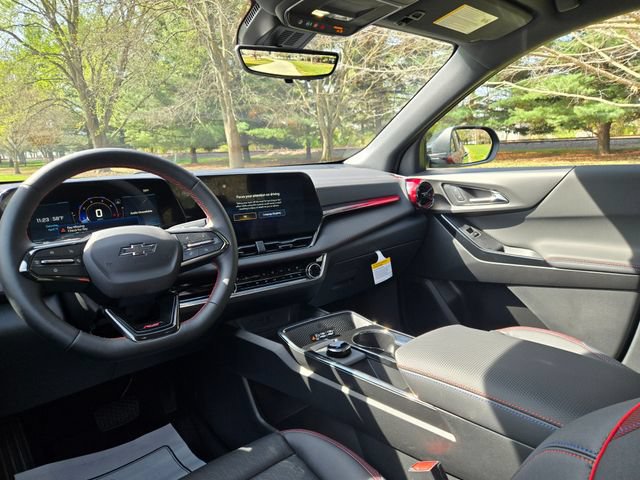 New 2026 Chevrolet Equinox RS w/ Convenience Package III AWD/4WD image 11