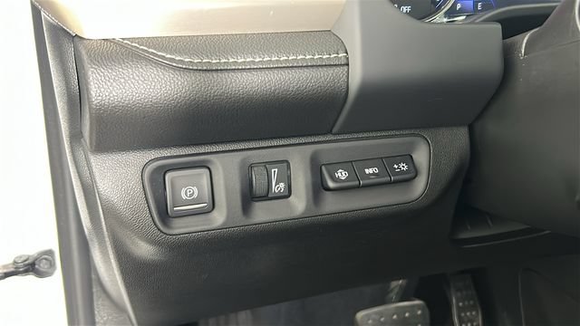 Used 2021 GMC Acadia Denali AWD/4WD image 19