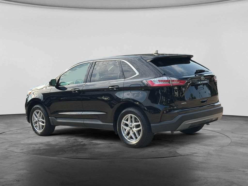 Used 2024 Ford Edge SEL AWD/4WD image 5