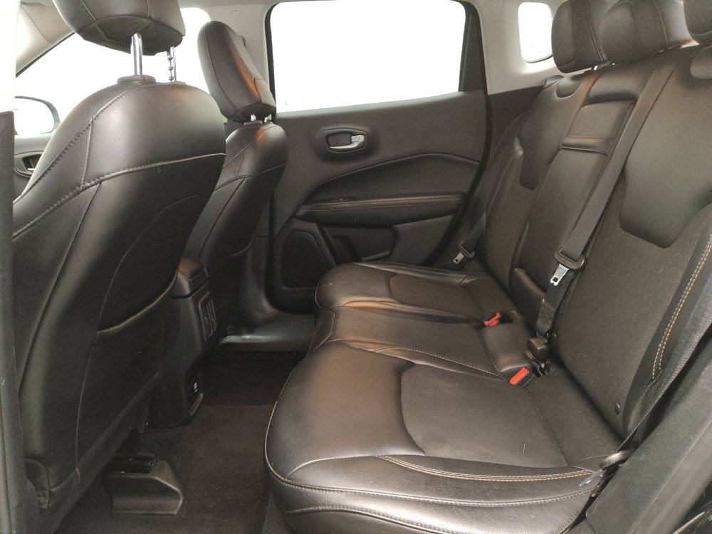 Used 2018 Jeep Compass Latitude w/ Popular Equipment Group image 18