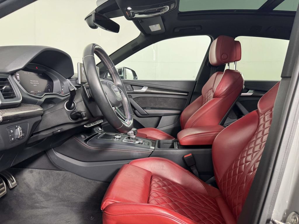 Used 2019 Audi SQ5 Premium Plus w/ Premium Plus Package AWD/4WD image 4