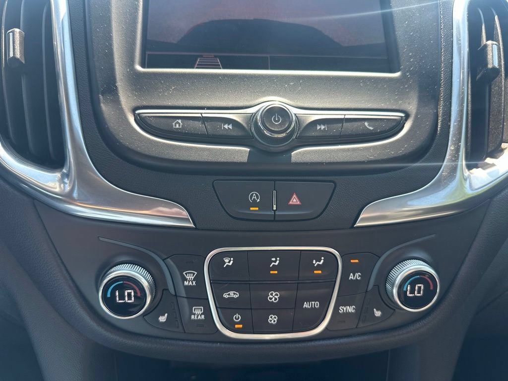 Used 2024 Chevrolet Equinox LT AWD/4WD image 18