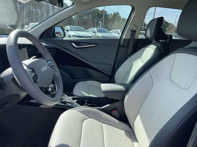 New 2026 Kia Niro SX Touring image 4