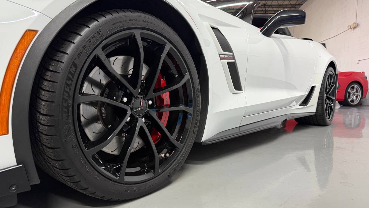 Used 2019 Chevrolet Corvette Grand Sport RWD image 31