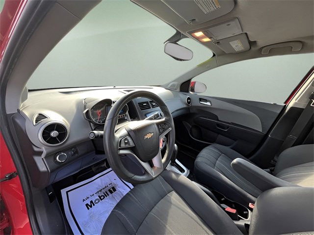 Used 2015 Chevrolet Sonic LT image 13