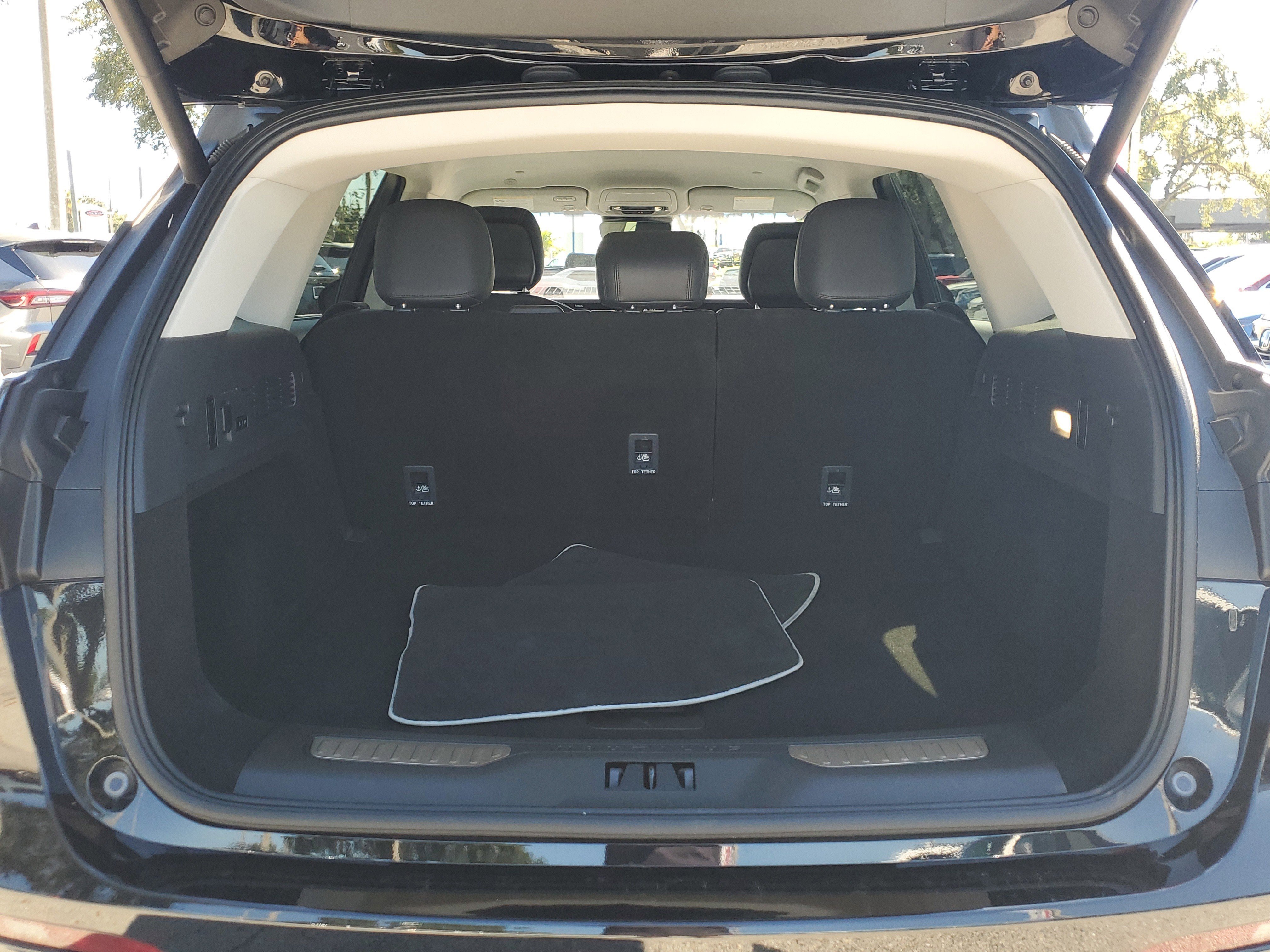 Used 2024 Lincoln Nautilus Reserve image 9