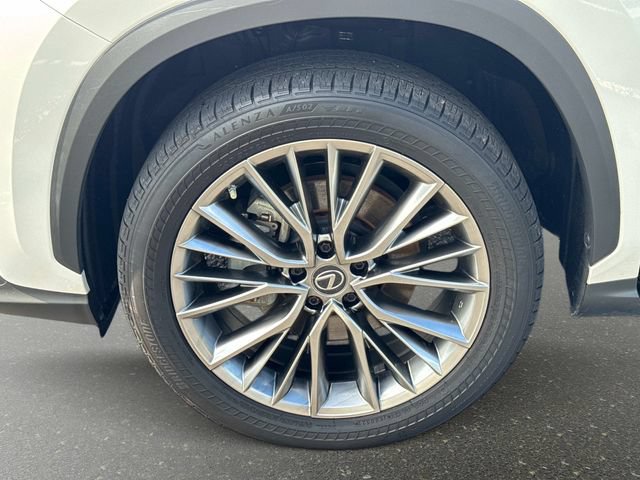 Used 2022 Lexus NX 350 AWD image 9