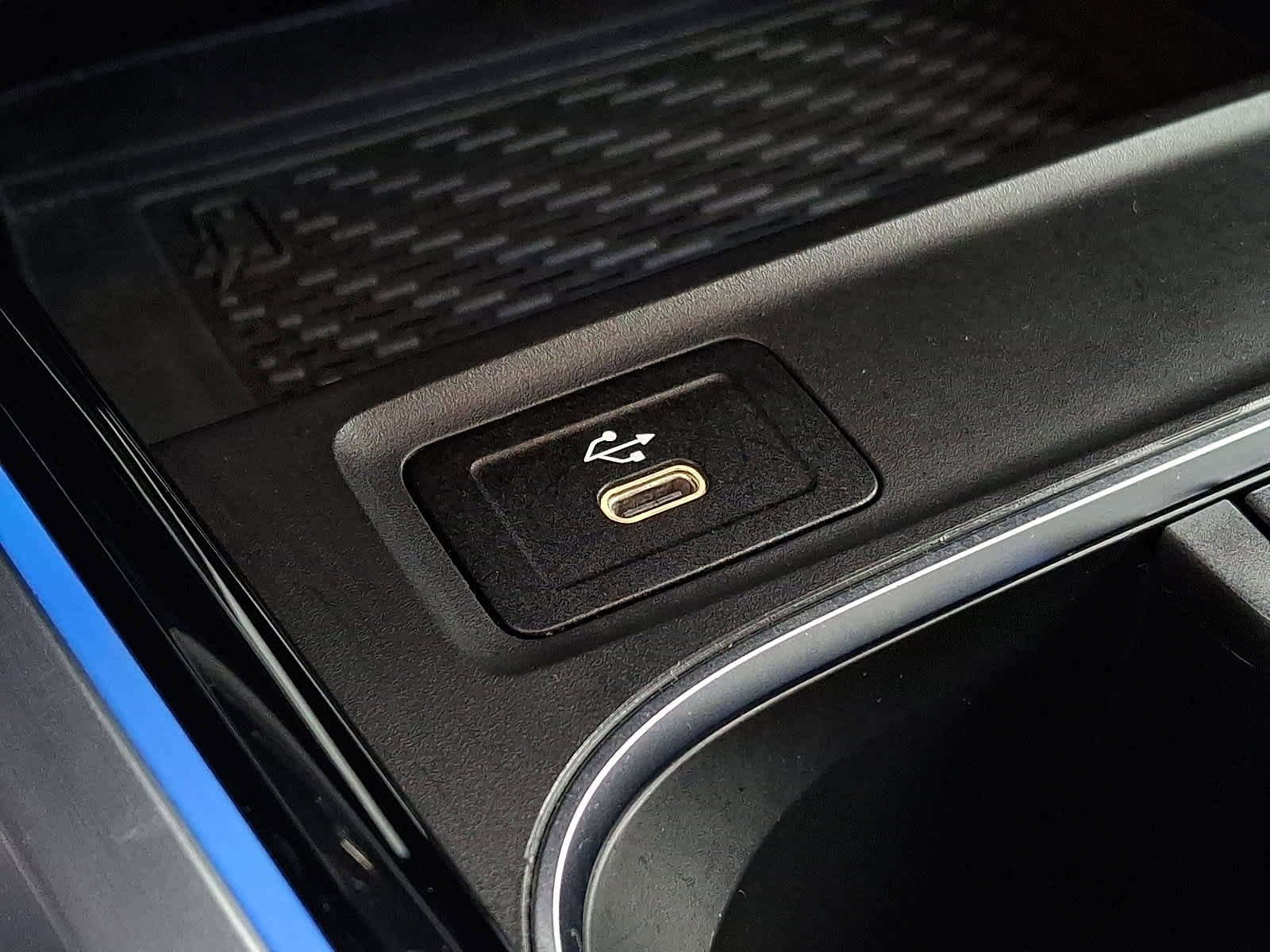 Used 2024 Mercedes-Benz GLB 250 4MATIC image 22