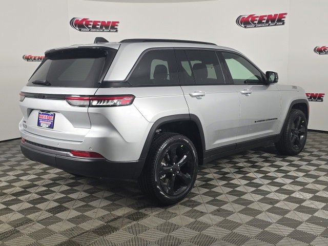 New 2026 Jeep Grand Cherokee Limited image 3