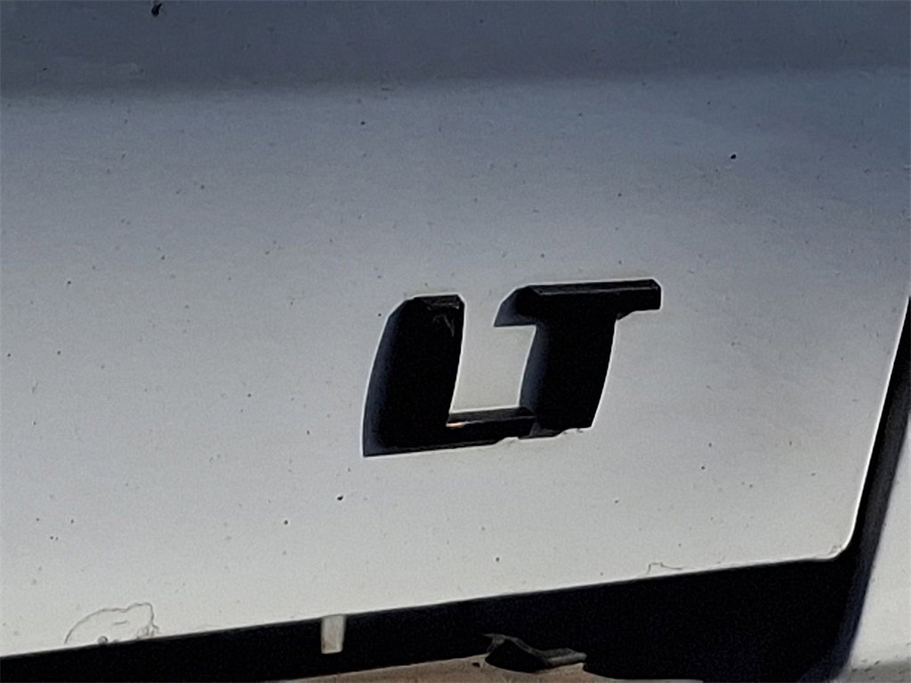 Used 2018 Chevrolet Silverado 1500 LT w/ All Star Edition image 32