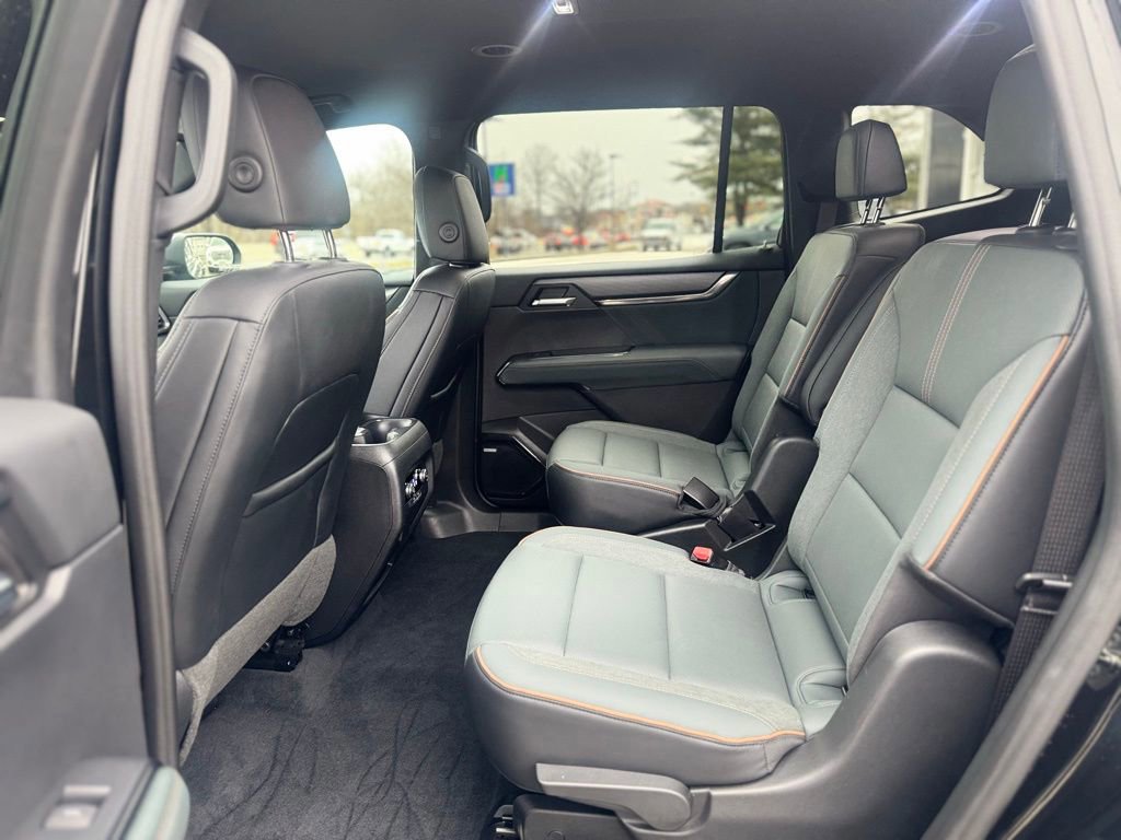 Certified 2024 GMC Acadia AT4 AWD/4WD image 26
