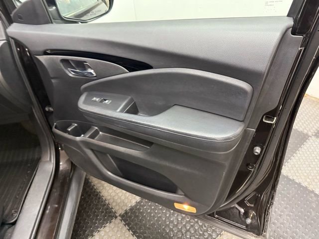 Used 2019 Honda Passport Touring image 35