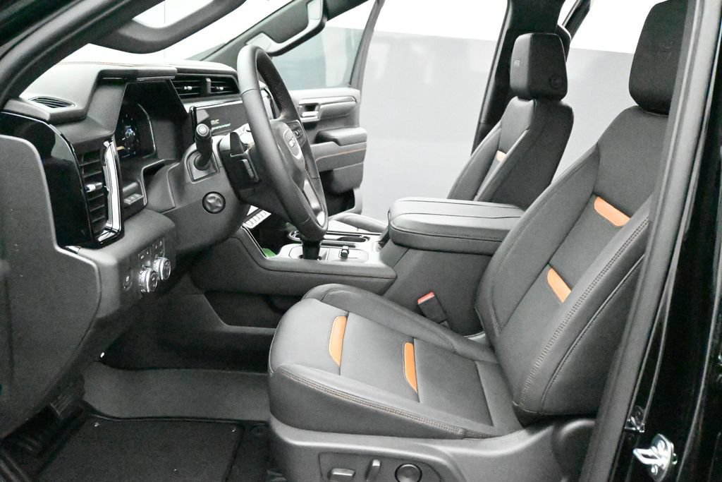 New 2026 GMC Sierra 1500 AT4 w/ AT4 Premium Package AWD/4WD image 7