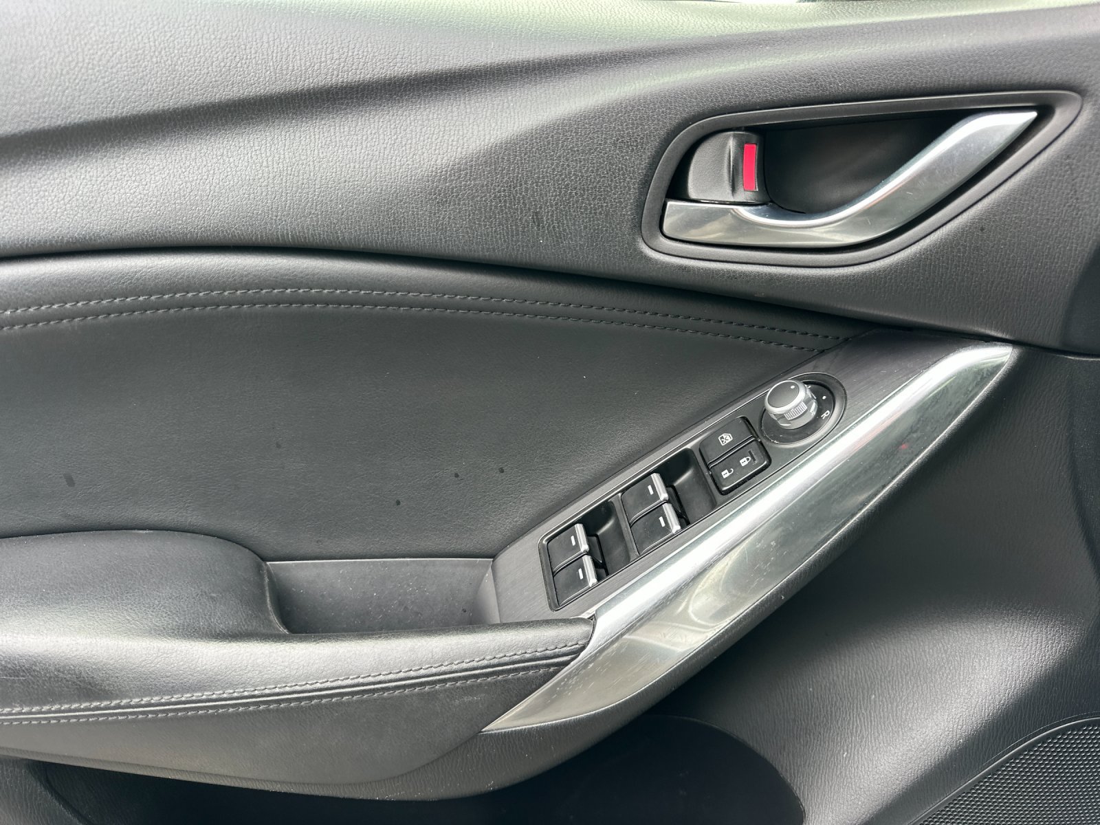Used 2017 MAZDA MAZDA6 Touring FWD image 10