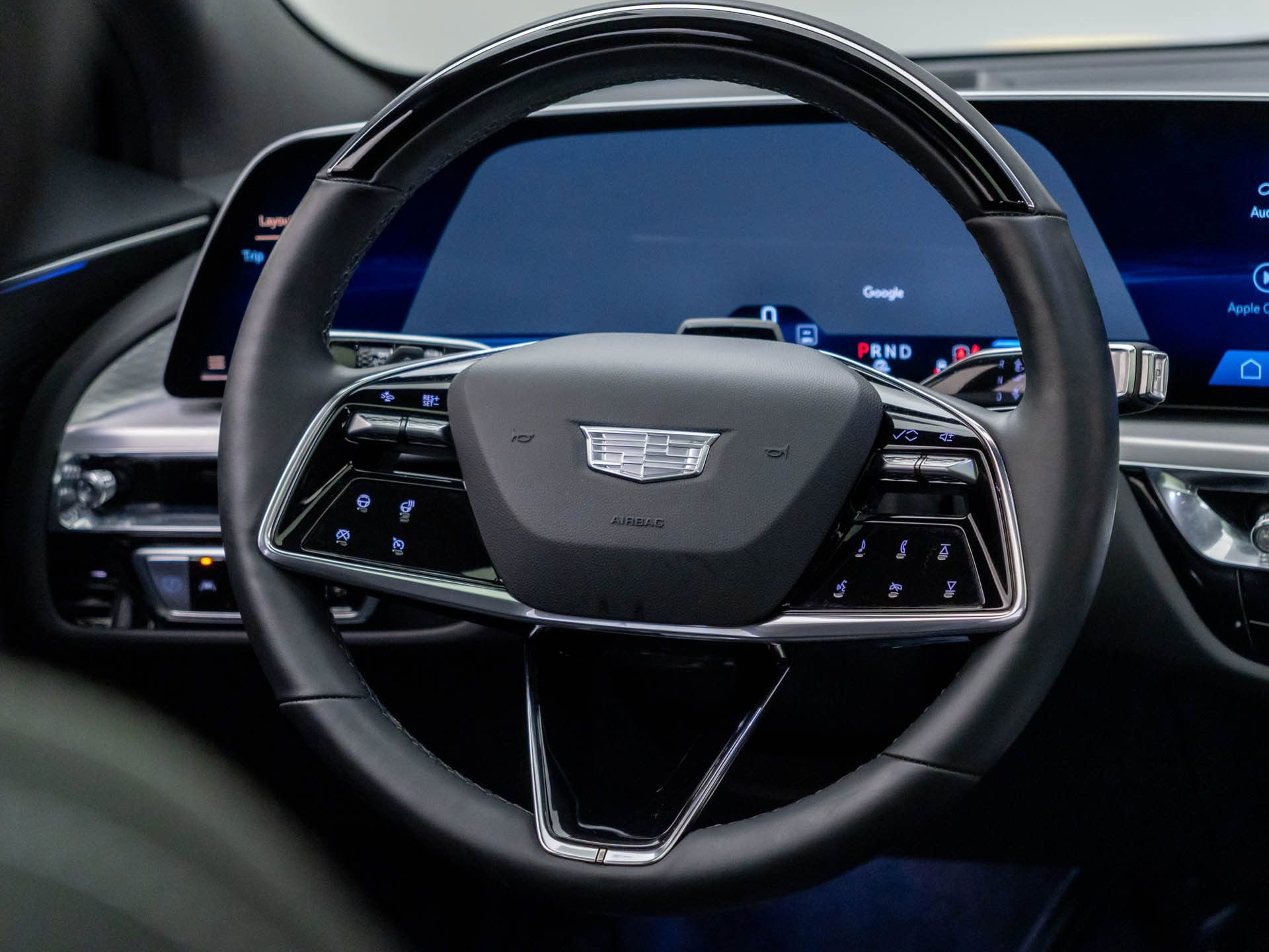 Certified 2025 Cadillac Lyriq Luxury w/ LPO, Floor Liner Package image 13