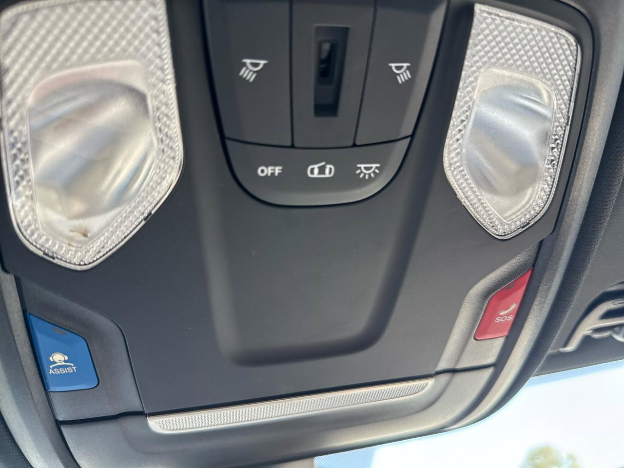 Used 2022 RAM 3500 Tradesman w/ Chrome Appearance Group image 22