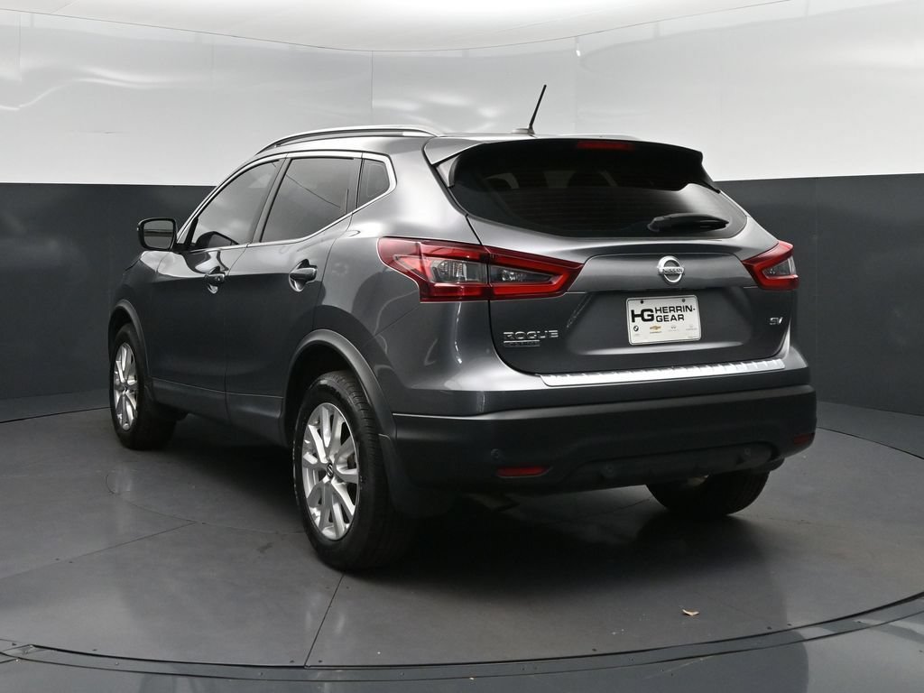 Used 2022 Nissan Rogue Sport SV FWD image 5