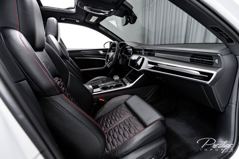 Used 2022 Audi RS 6 w/ Executive Package image 47