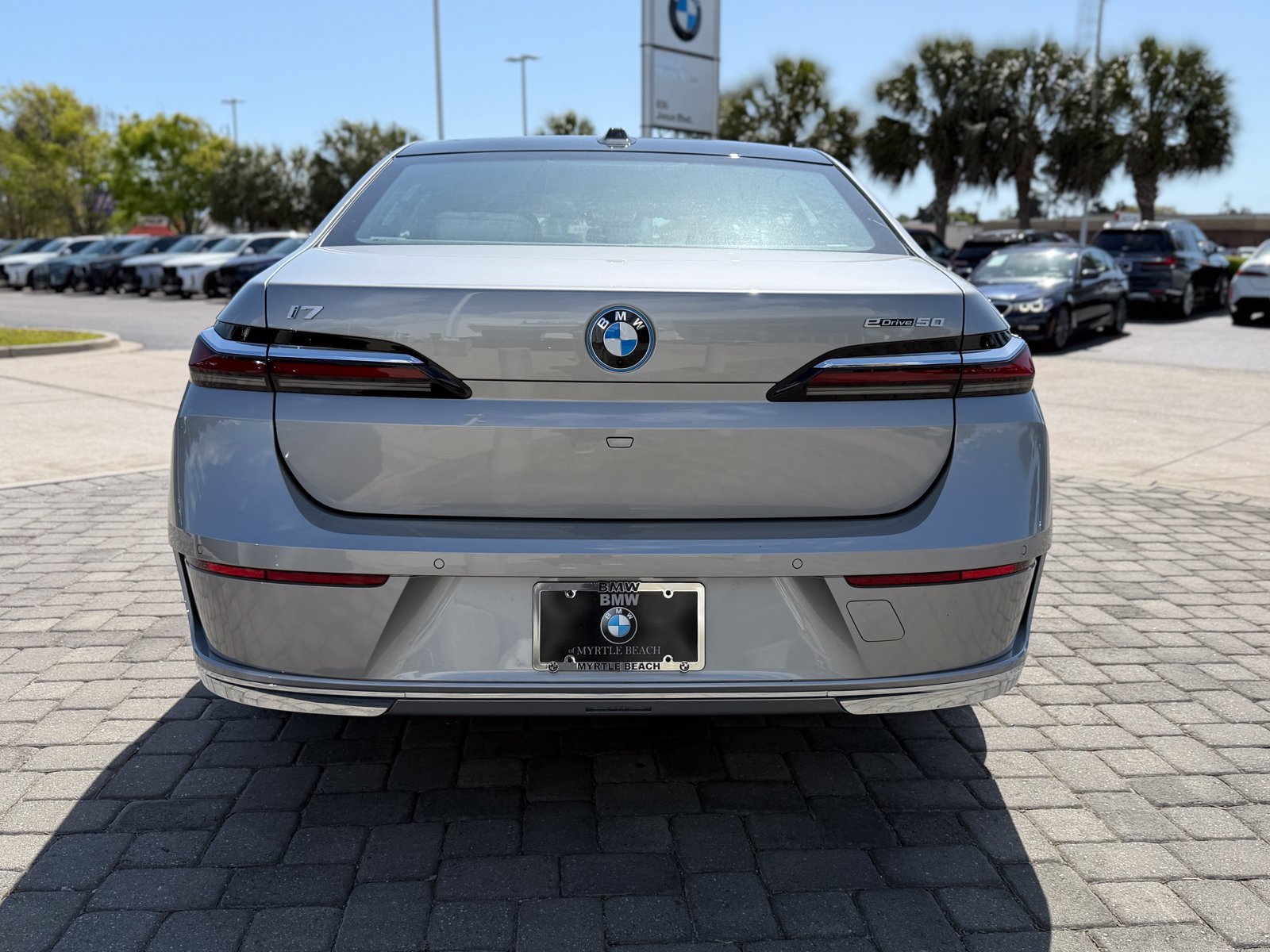 New 2026 BMW i7 eDrive50 w/ Executive Package RWD image 10