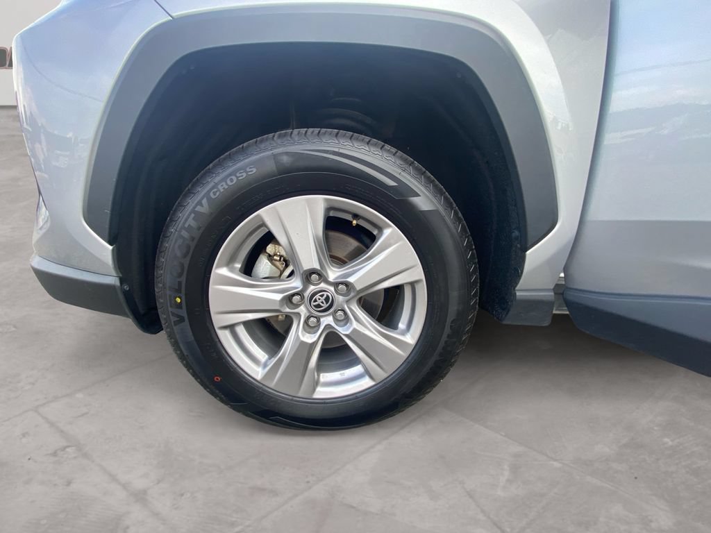 Used 2024 Toyota RAV4 XLE AWD/4WD image 14
